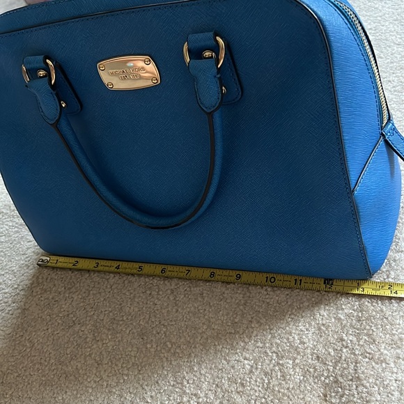 Blue MK Bag w strap - Picture 16 of 17